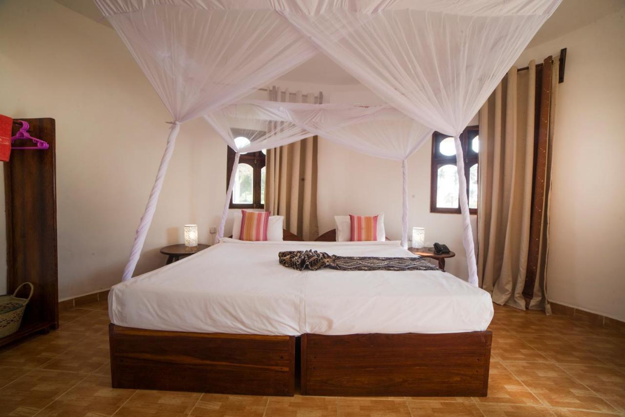 Antonio Beach Tree House Hotel & Spa Uroa Zewnętrze zdjęcie